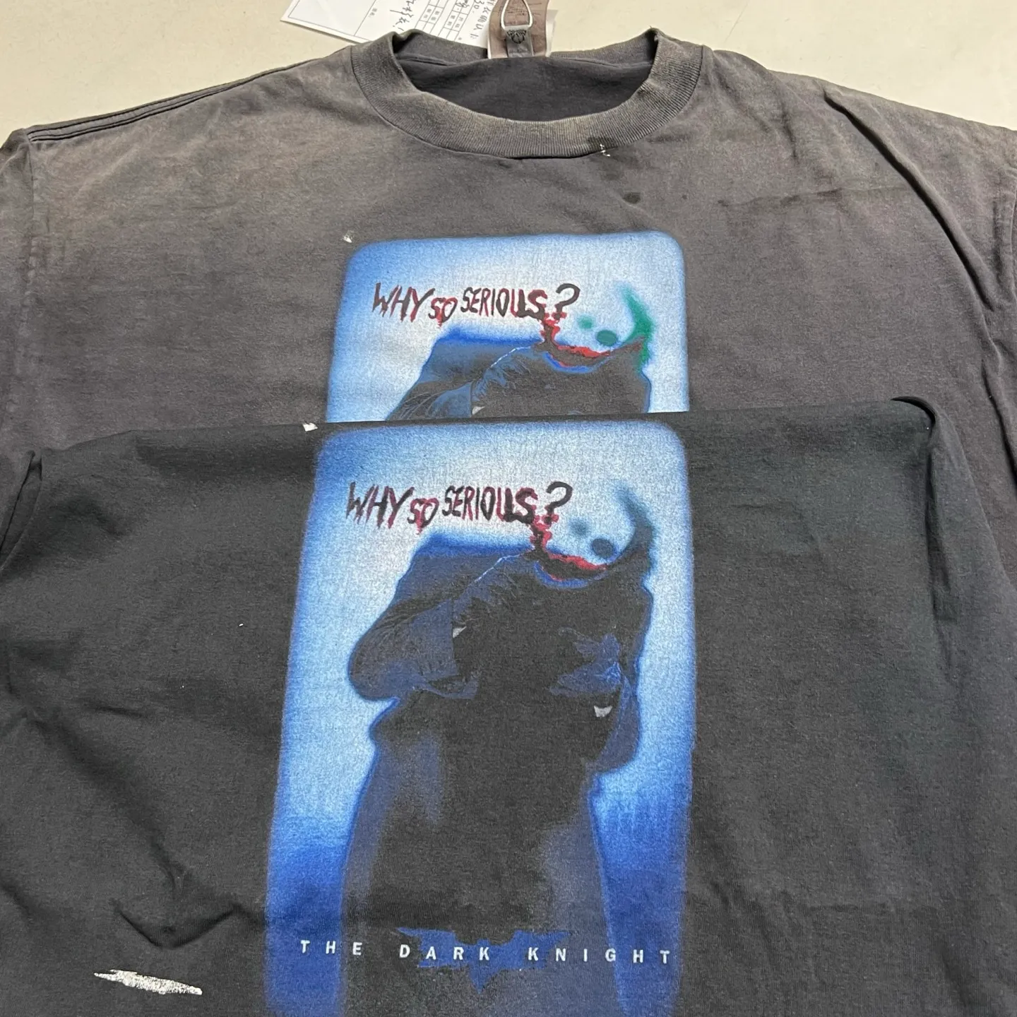 Printing proofing ⚠️This season’s most important Batman-Joker IP collaboration SAINT Mxxxxxx x The Dark Knight BTM SS TEE/LIP/BLACK Dark Knight Batman collaboration Joker’s Kiss/Joker’s Dagger retro printed short-sleeve S-XL
